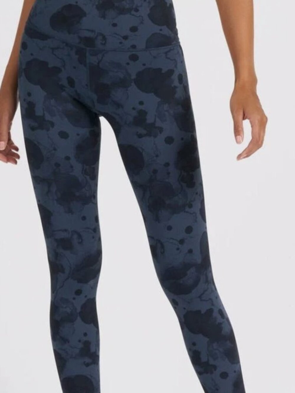 Vuori size small